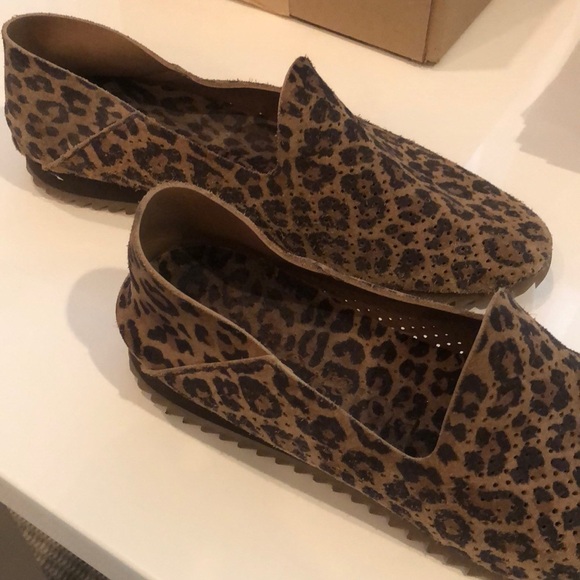 Pedro Garcia loafer. Animal print outer and also inside. - Picture 1 of 8
